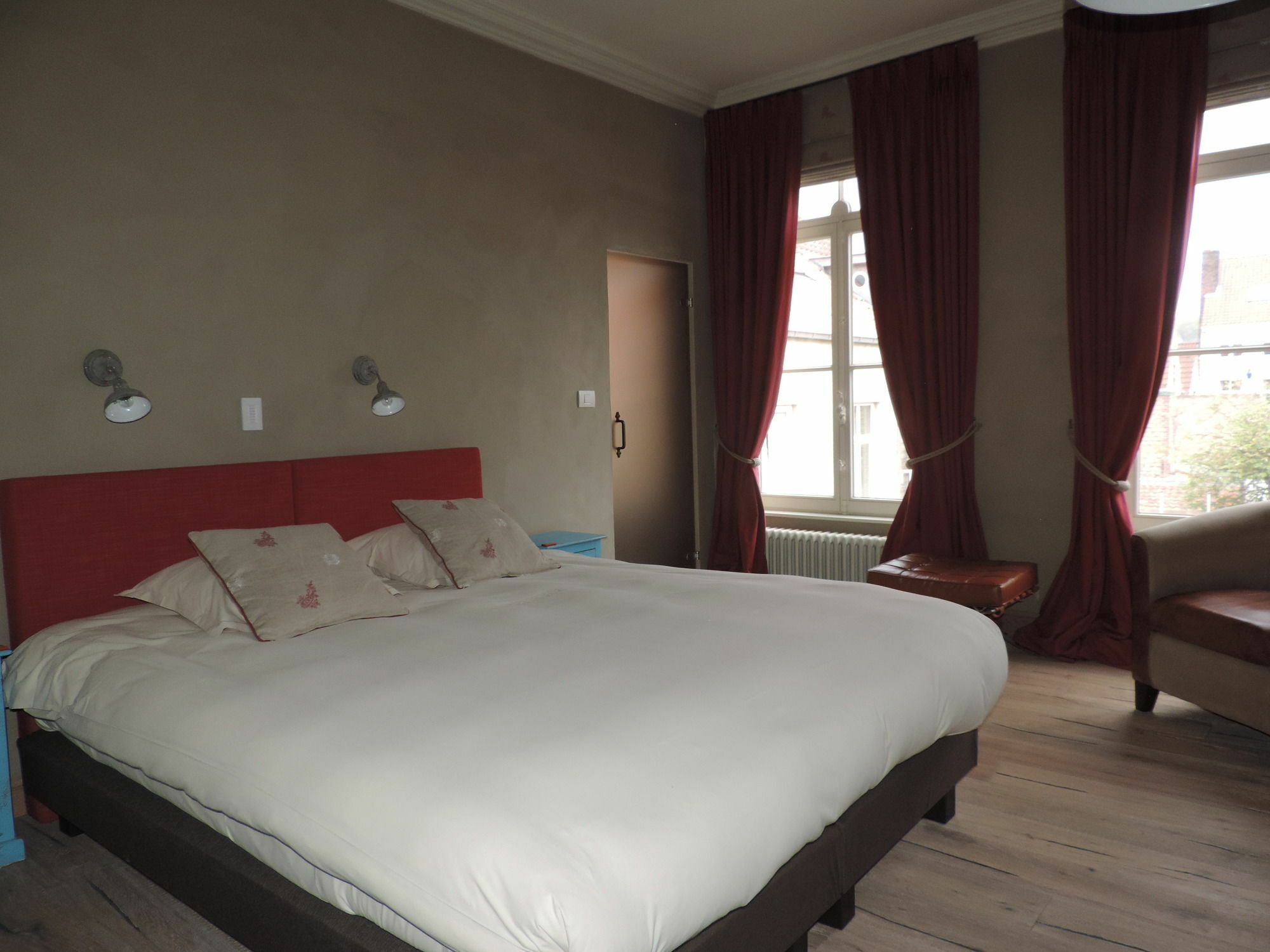 B&B Saint-Sauveur Брюгге Экстерьер фото